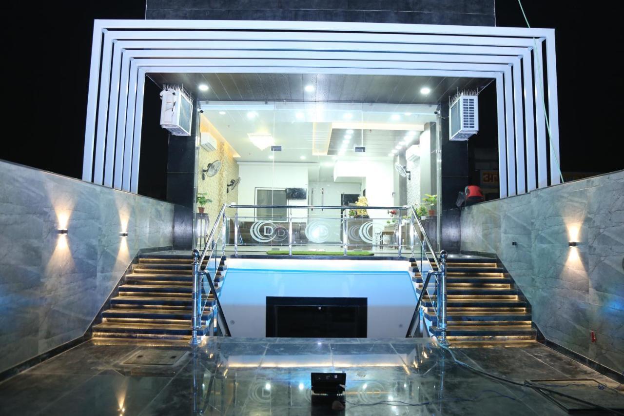 Hotel Devens Τζαϊπούρ Εξωτερικό φωτογραφία