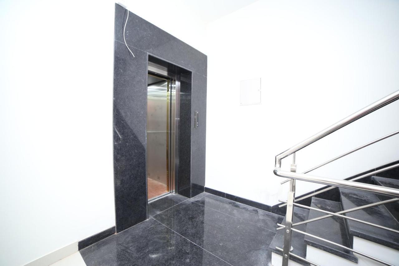 Hotel Devens Τζαϊπούρ Εξωτερικό φωτογραφία