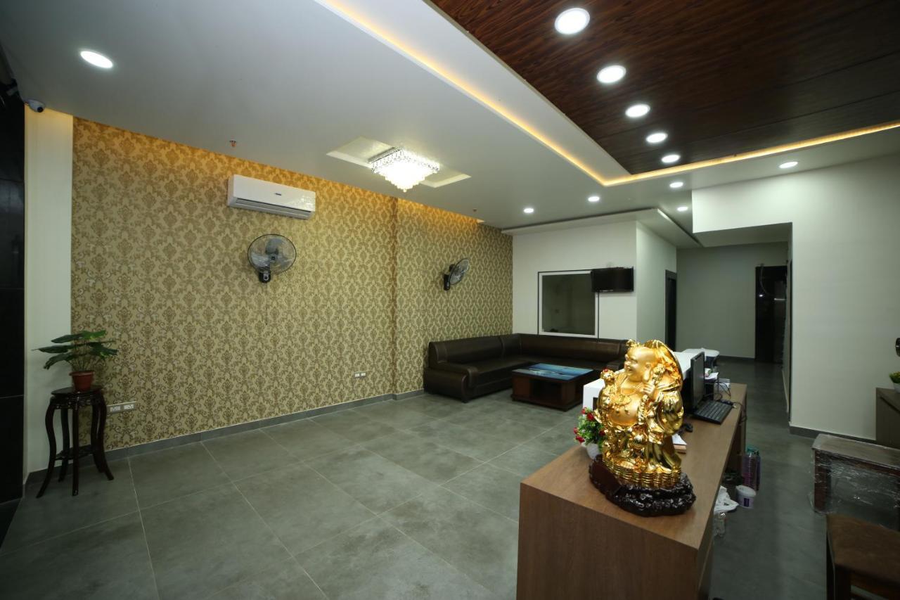 Hotel Devens Τζαϊπούρ Εξωτερικό φωτογραφία